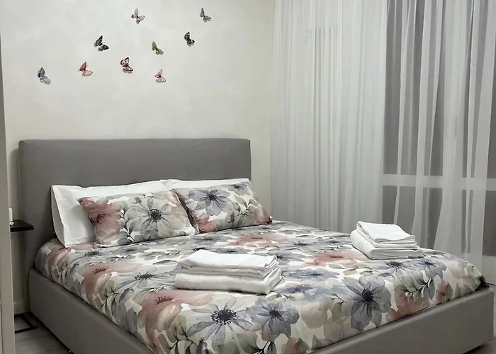 Garden Lake Apartment